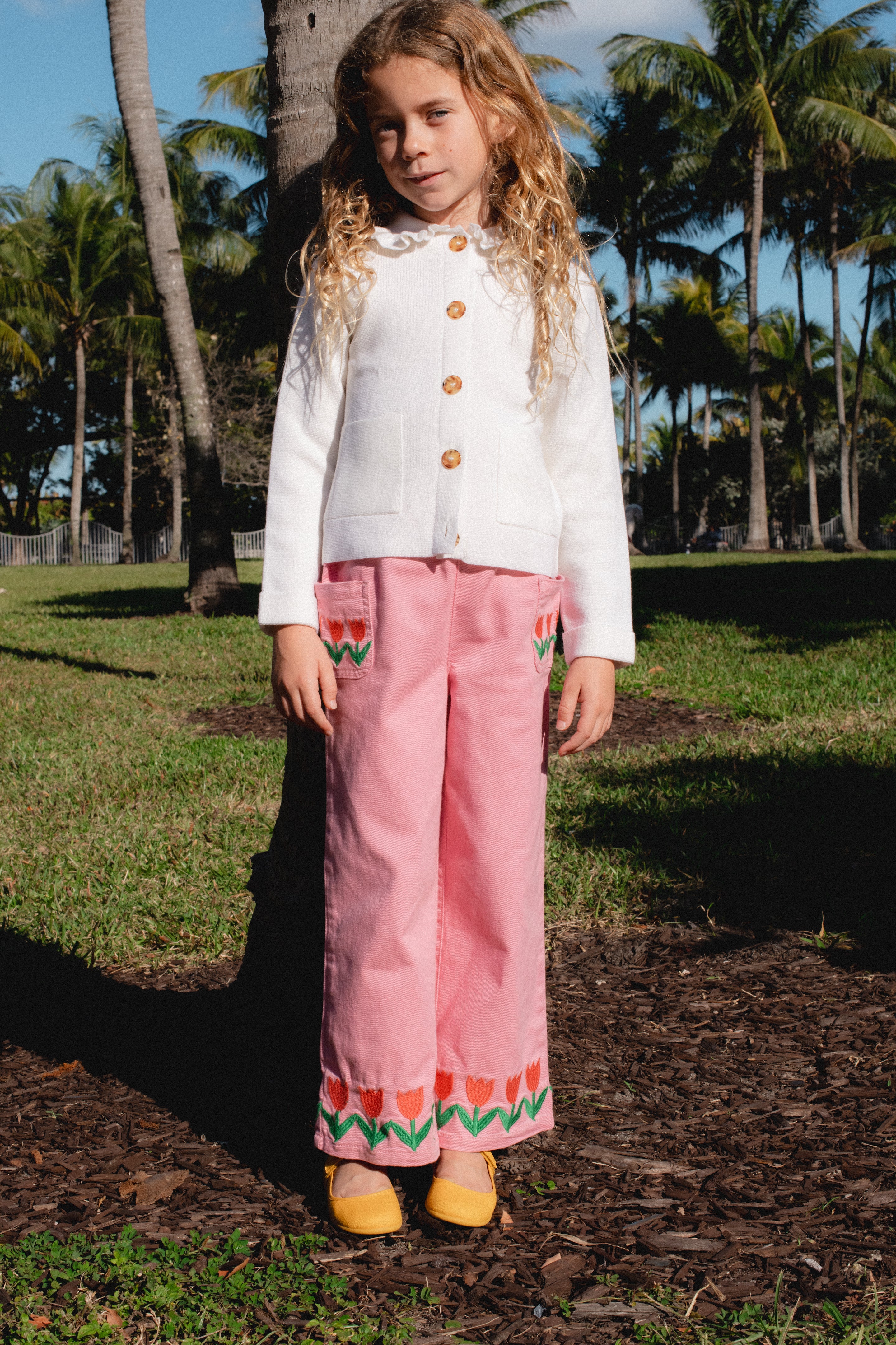 Amazon- Mary Janes de lona Childrenchic® para niñas en mostaza