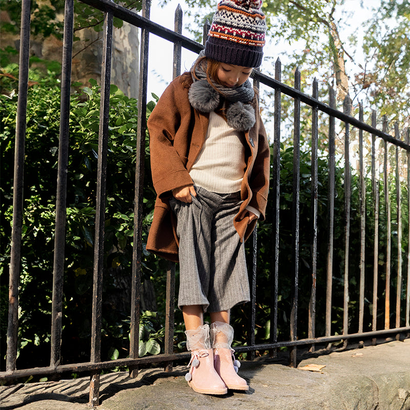 Childrenchic® Rose PomPom Chelsea para niña