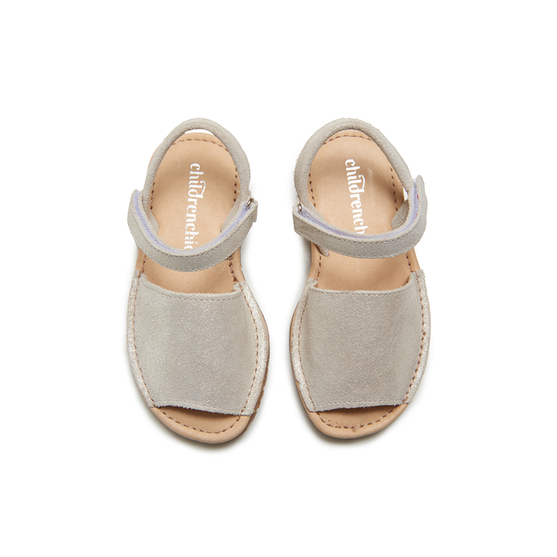 Sandalias de cuero Childrenchic® para niñas en Nude Shimmer