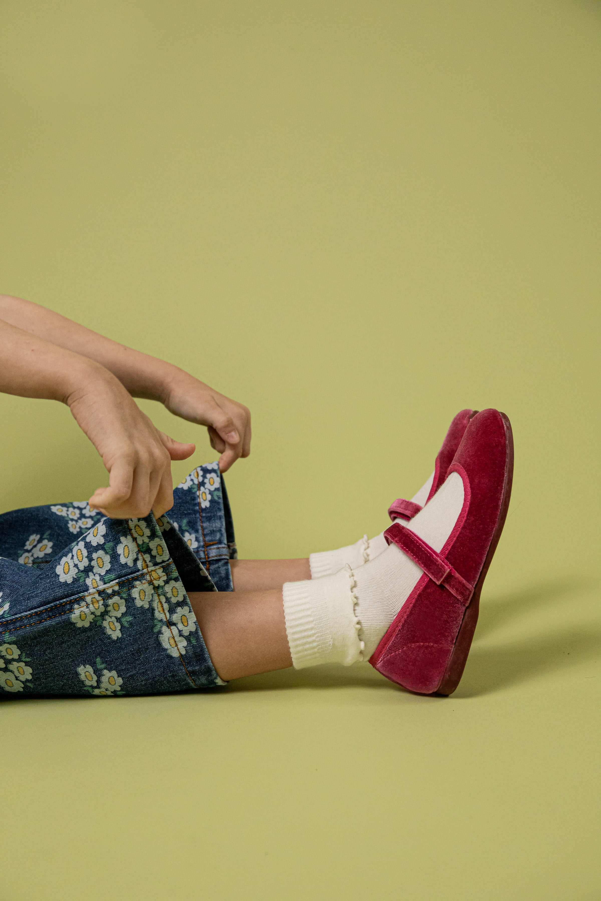 Mary Janes de terciopelo rosa Childrenchic® para niña