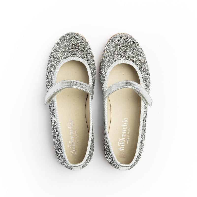 Classic Mary Janes in Silver Glitter