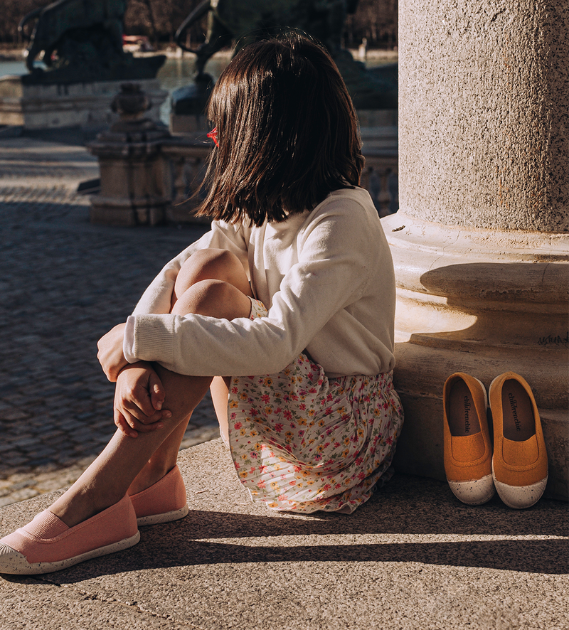 Zapatos sin cordones elásticos ecológicos Childrenchic® para niña en melocotón